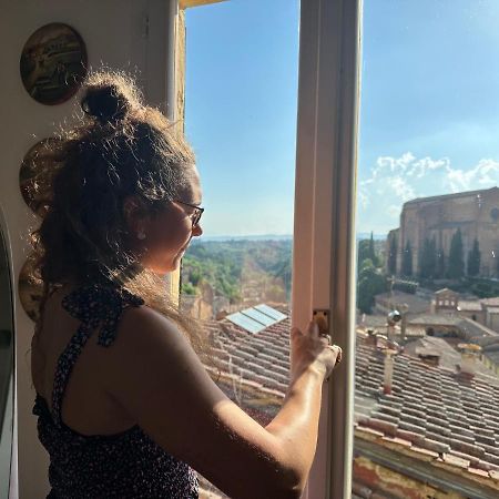 Panoramic Lovely Time Apartment Siena Bagian luar foto
