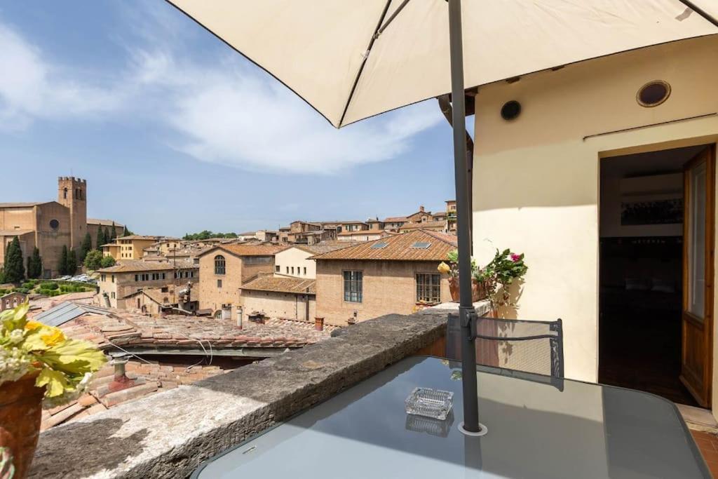 Panoramic Lovely Time Apartment Siena Bagian luar foto